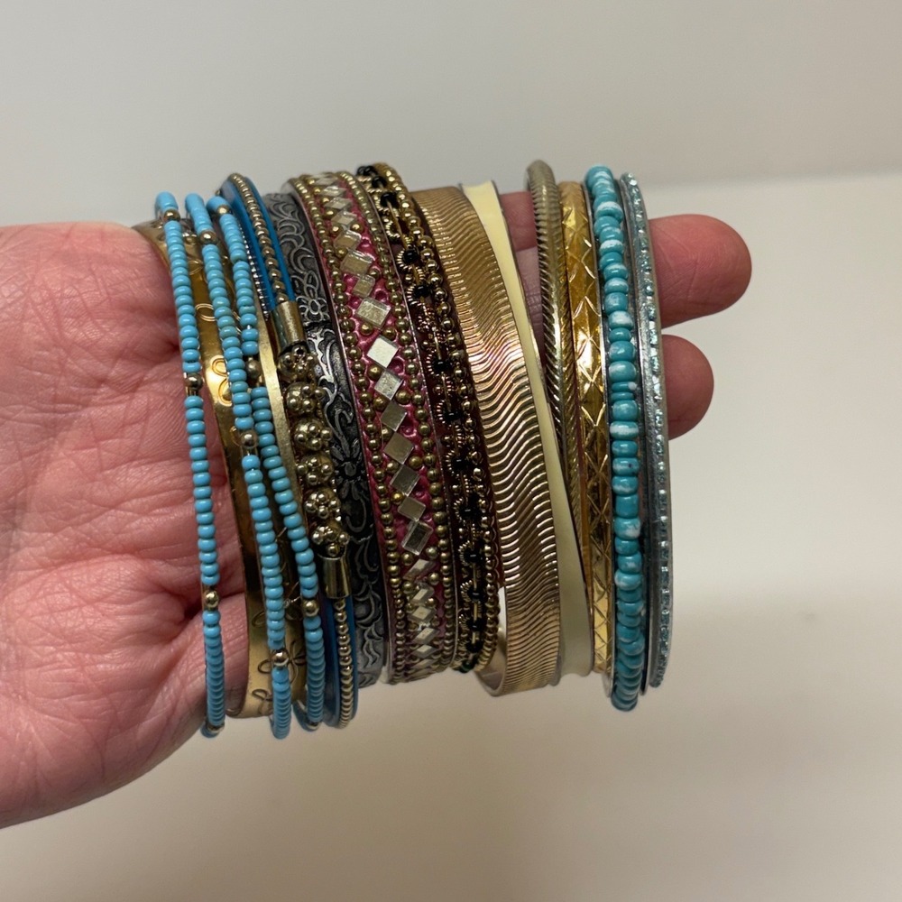 Assorted Bangle Bracelet Lot 14pc Gold Silver Turquoise Beaded Floral Stacking